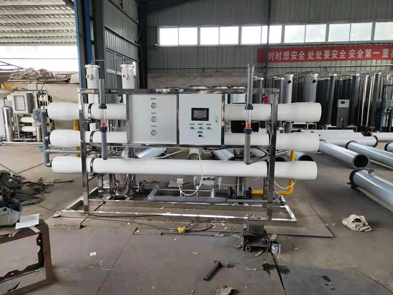 反滲透設(shè)備